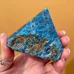 Load image into Gallery viewer, Blue Apatite Rough Point