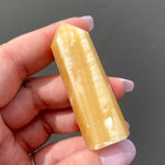 Load image into Gallery viewer, Yellow Calcite Point