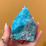 Load image into Gallery viewer, Blue Apatite Rough Point