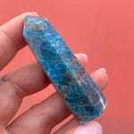 Load image into Gallery viewer, Blue Apatite Point