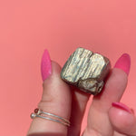 Load image into Gallery viewer, Pyrite Cube