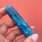 Load image into Gallery viewer, Blue Apatite Point