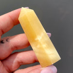 Load image into Gallery viewer, Yellow Calcite Point