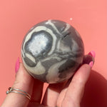 Load image into Gallery viewer, Thousand Eye Sphere