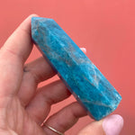 Load image into Gallery viewer, Blue Apatite Point