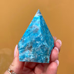 Load image into Gallery viewer, Blue Apatite Rough Point