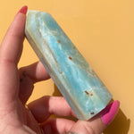 Load image into Gallery viewer, Blue Aragonite Point