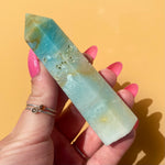 Load image into Gallery viewer, Blue Aragonite Point