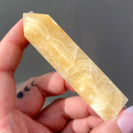 Load image into Gallery viewer, Yellow Calcite Point