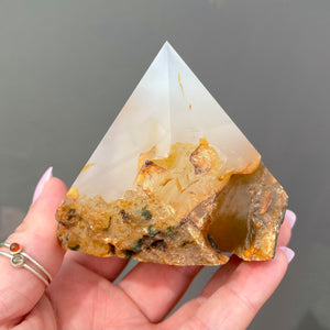 Carnelian Rough Point