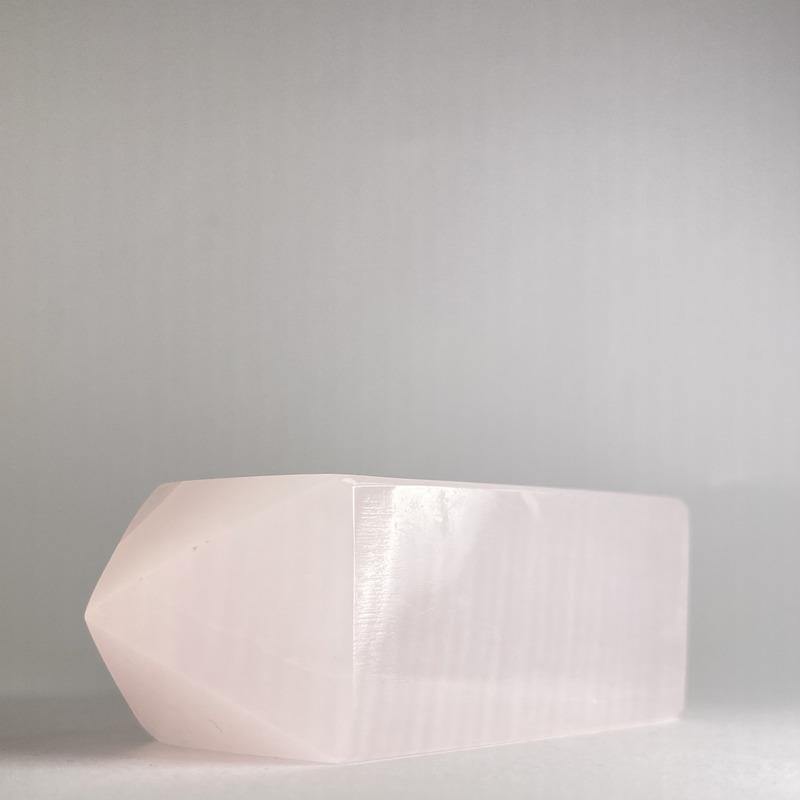 Mangano Calcite Point - Ruby's Minerals