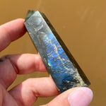 Load image into Gallery viewer, Labradorite Point
