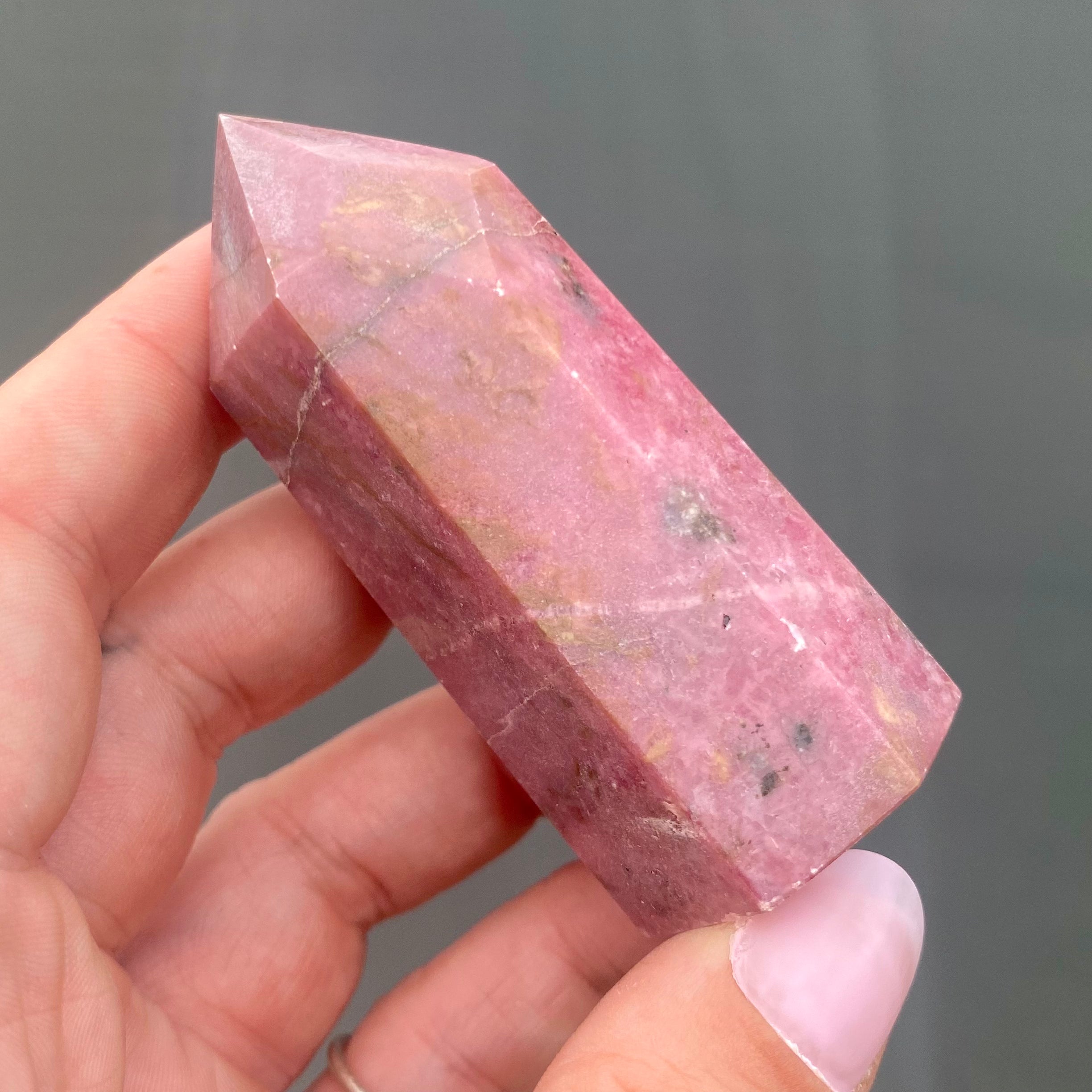 Rhodonite Point