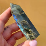 Load image into Gallery viewer, Labradorite Point
