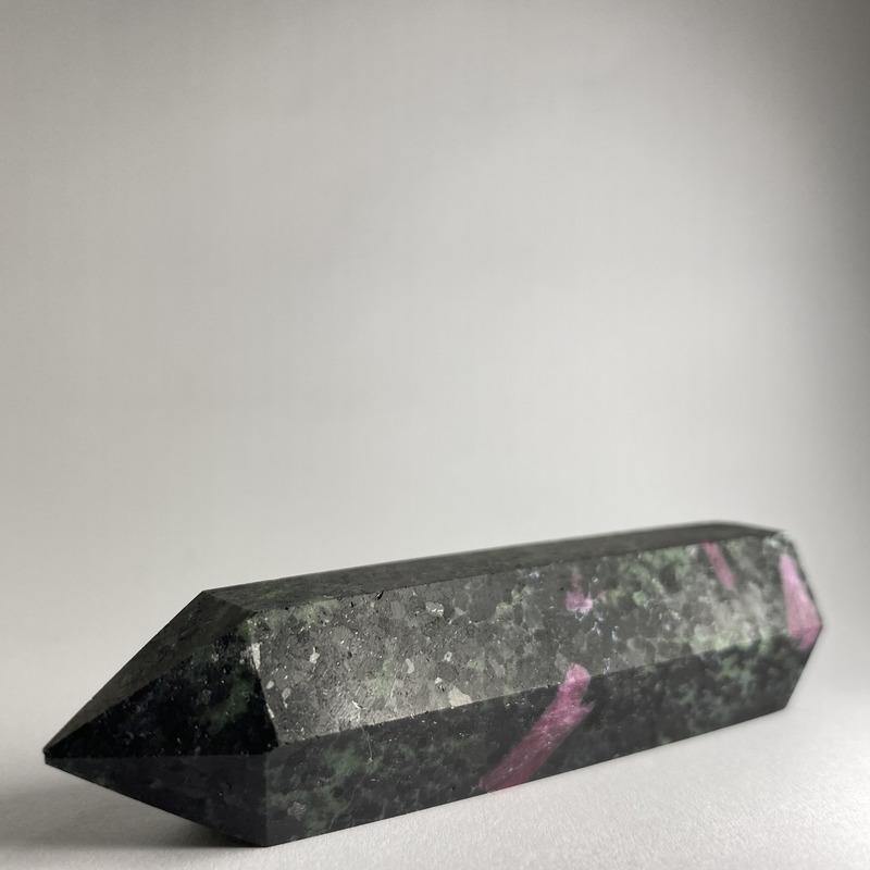Ruby In Zoisite Point - Ruby's Minerals
