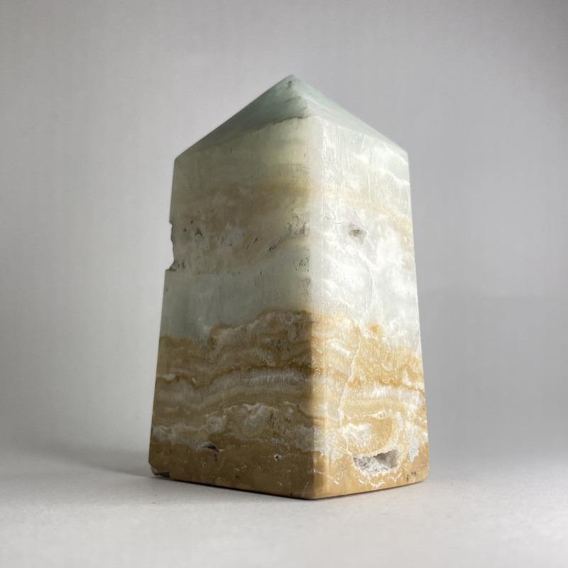 Caribbean Calcite Point - Ruby's Minerals