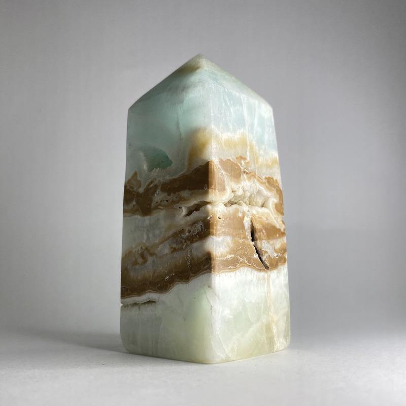 Caribbean Calcite Point - Ruby's Minerals
