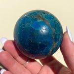 Load image into Gallery viewer, Apatite Sphere - Ruby&#39;s Minerals
