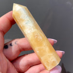 Load image into Gallery viewer, Yellow Calcite Point
