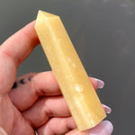 Load image into Gallery viewer, Yellow Calcite Point

