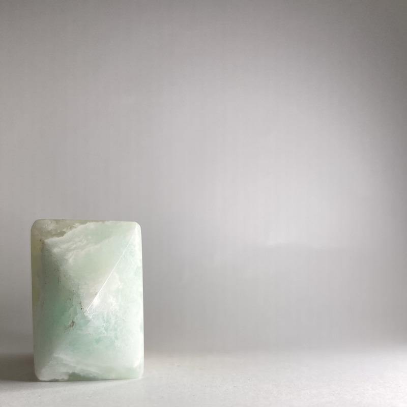 Caribbean Calcite Point - Ruby's Minerals
