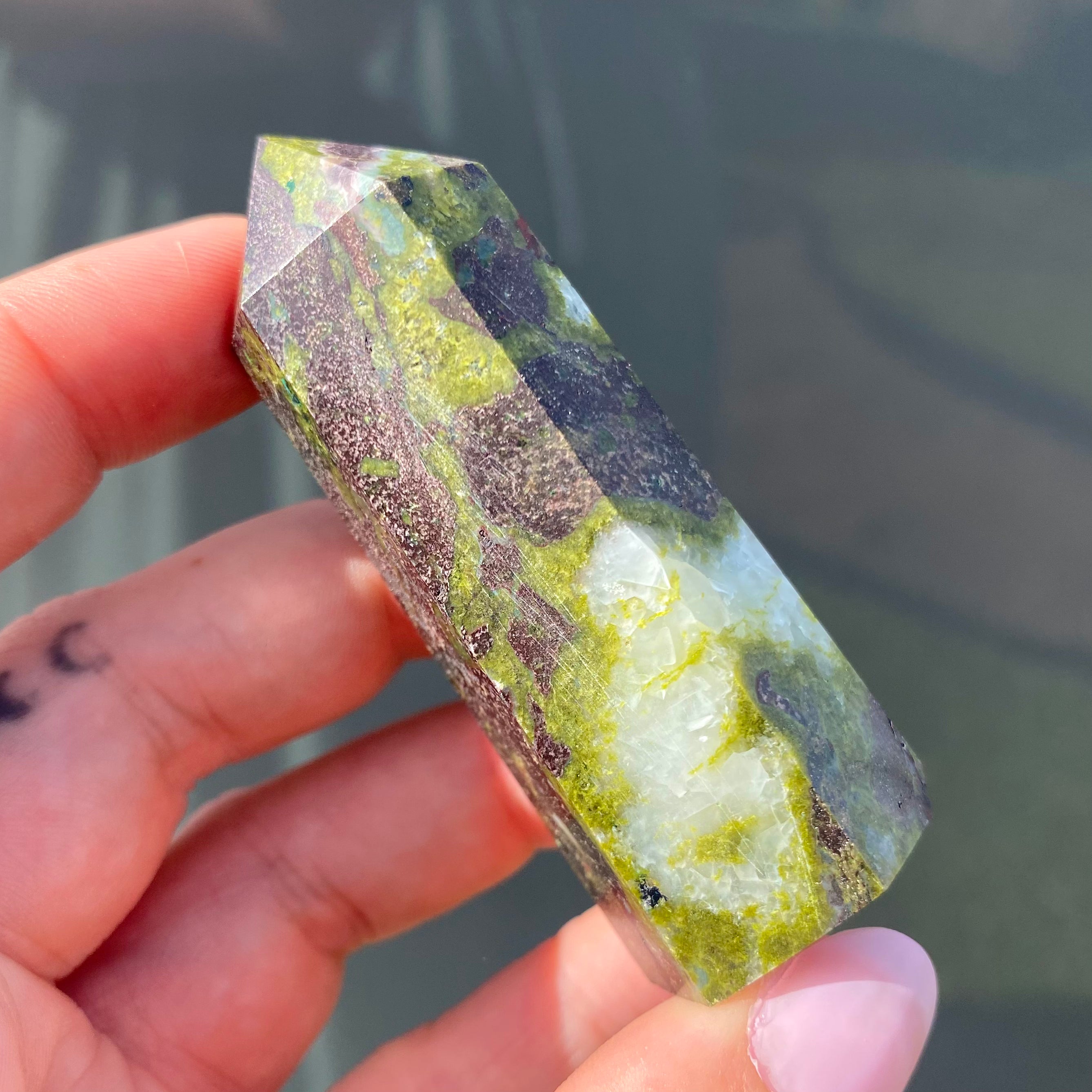 Dragon Bloodstone Point