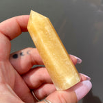 Load image into Gallery viewer, Yellow Calcite Point
