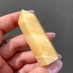 Load image into Gallery viewer, Yellow Calcite Point
